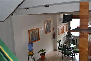 Hotel Costa Brava Γκουανταλαχάρα Εξωτερικό φωτογραφία